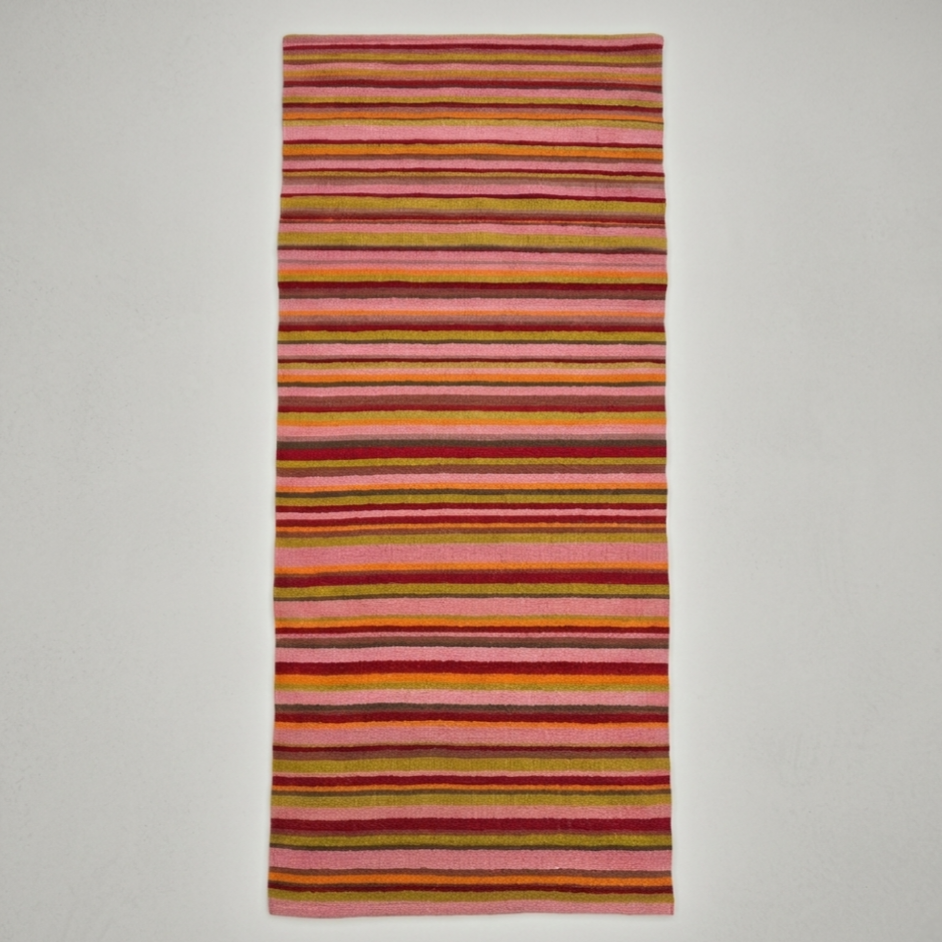 Serenad Pembe Yün Kilim