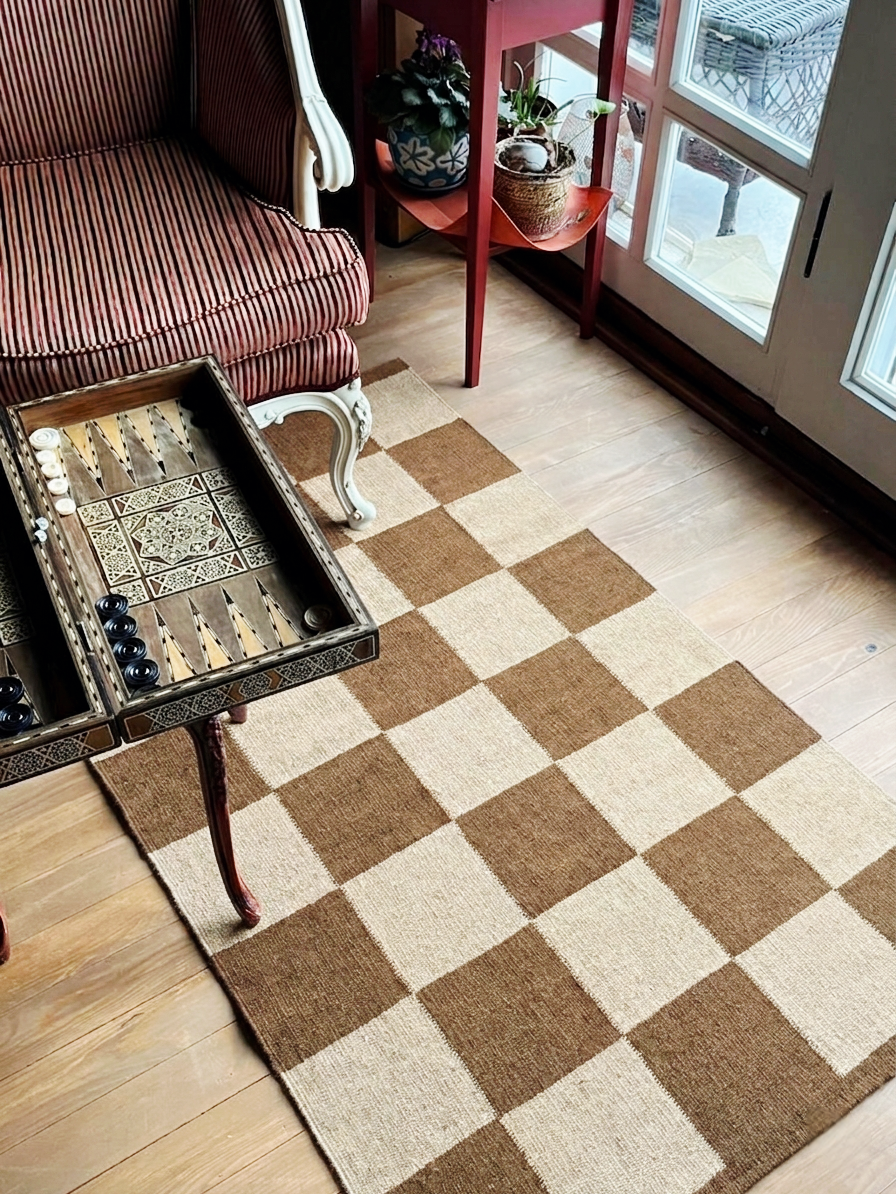 Serenad Damalı Yün Kilim
